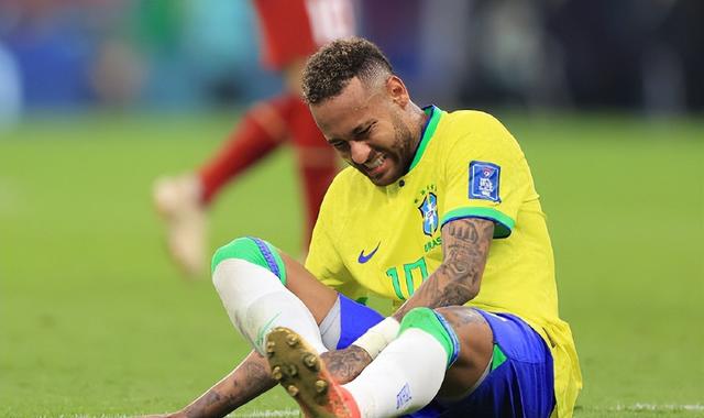 内马尔重要时刻反败为胜，塞尔维亚队带队取胜！再创辉煌时刻的简单介绍