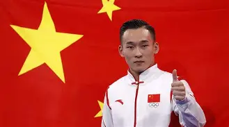  肖若腾手感滚烫，带领热刺鏖战巴塞罗那，赛后一句话霸气侧漏